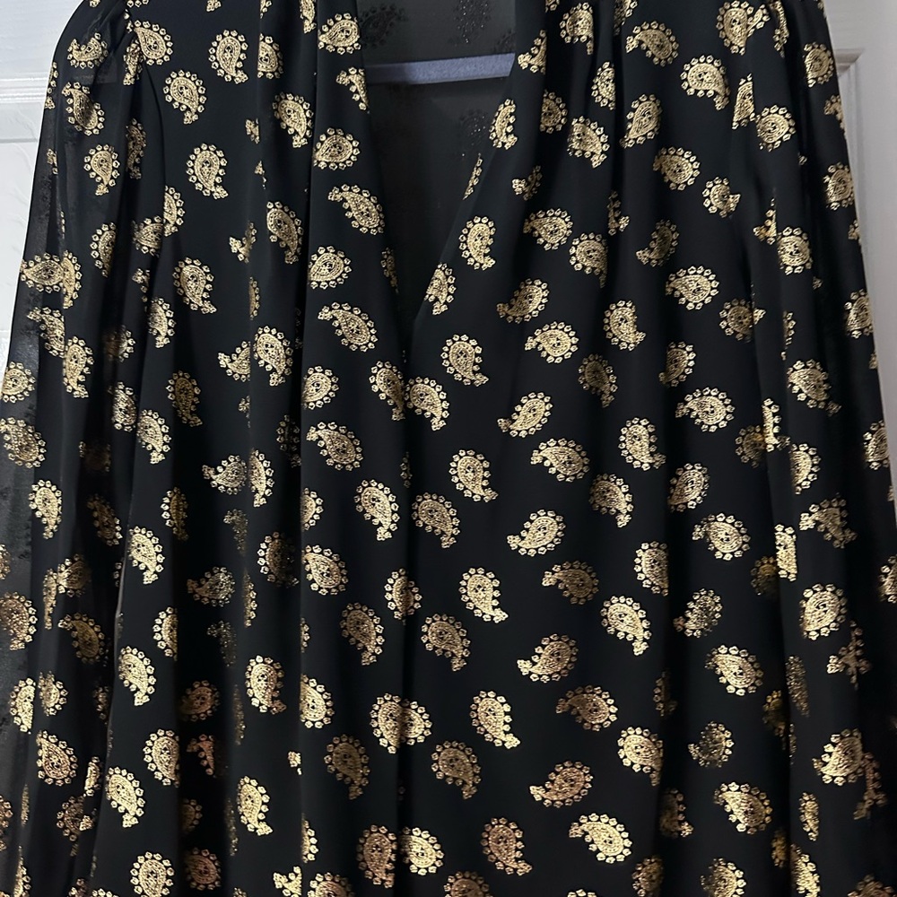 Michael Kors Black and Gold blouse with Luxurious Fabric